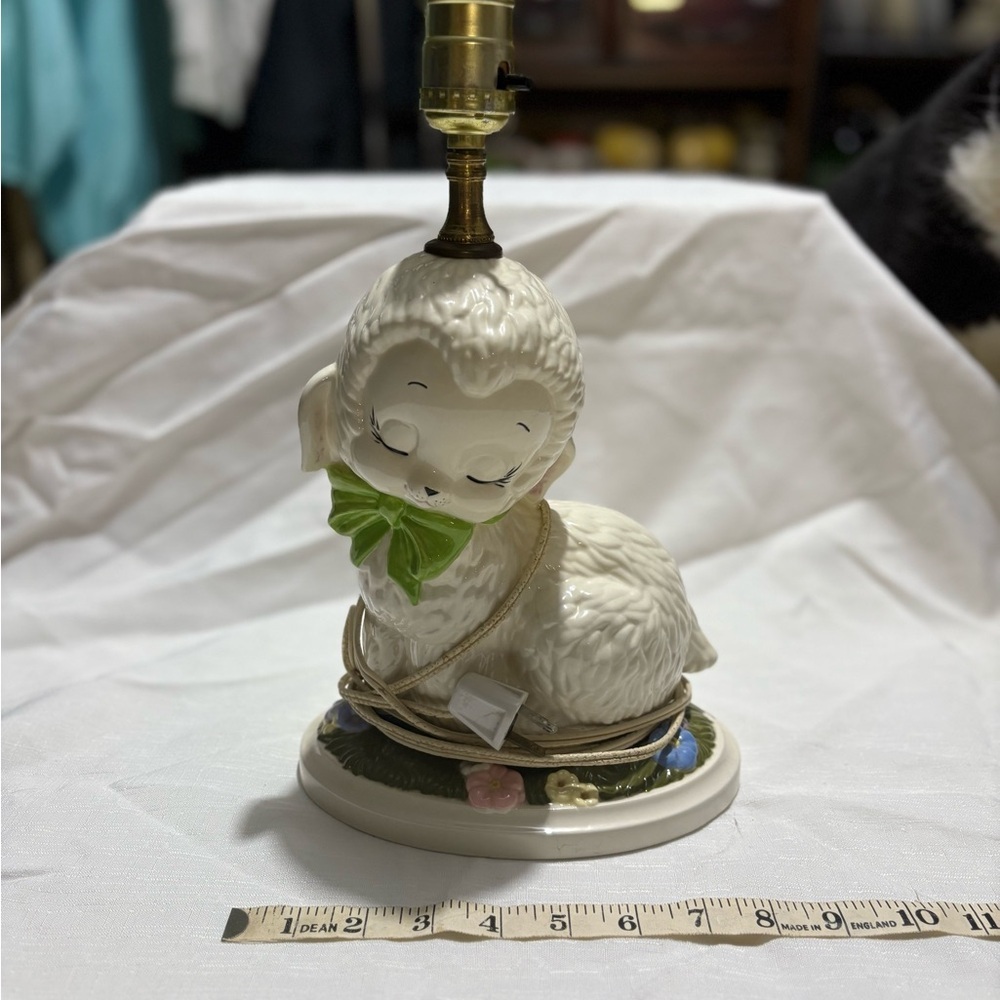 Vintage Adorable Lamb Table Lamp with Green Bow